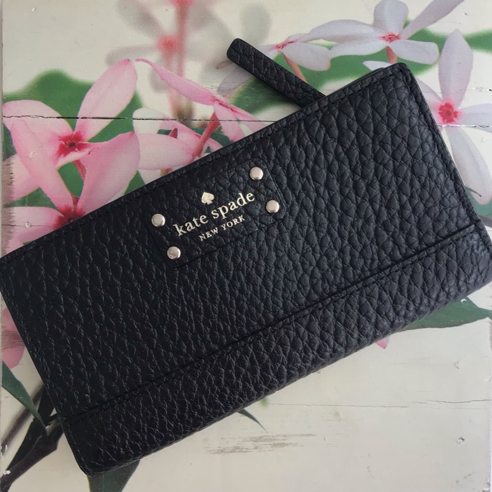 Kate Spade New York Black Pebbled Leather Bifold Wallet - New w/o Tags
